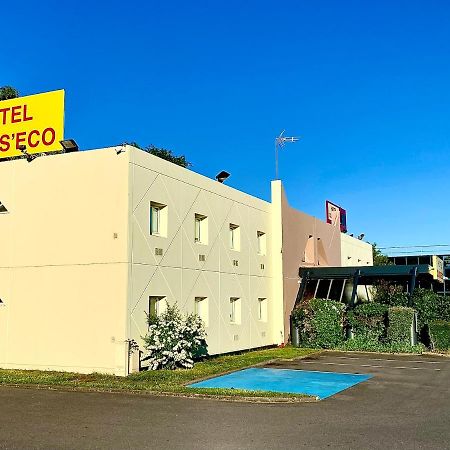 Hotel Class'Eco Courcouronnes Екстериор снимка