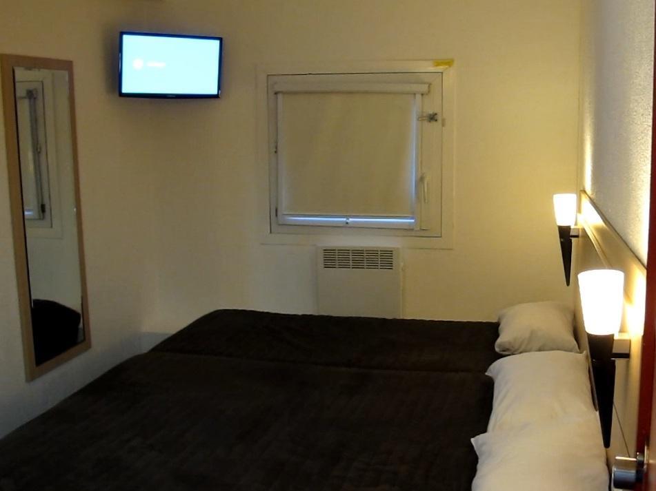 Hotel Class'Eco Courcouronnes Екстериор снимка